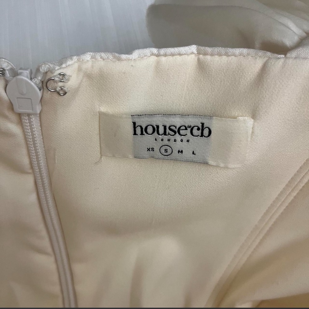 HOUSE OF CB - AGATHA Cream Satin Dress - Picture 4 of 5